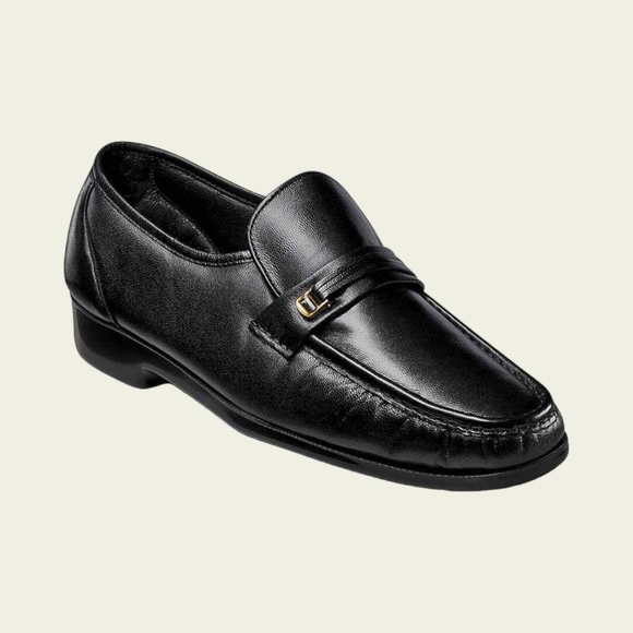 Men\'s Florsheim Riva Loafer in Black Leather. 17088 01 main image 5